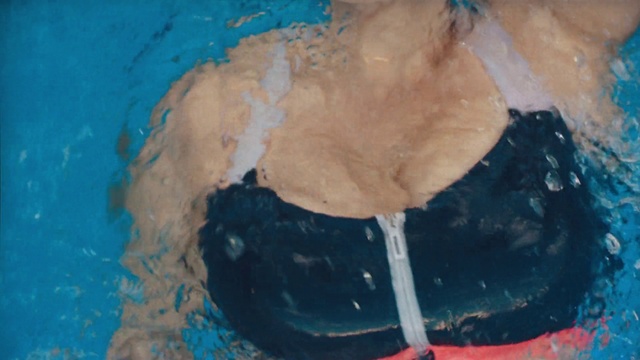 Video Reference: Paint, Liquid, Art, Tints and shades, Electric blue, Circle, Visual arts, Cuisine, Shadow, Reflection