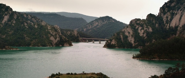 Video Reference: Body of water, Water resources, Water, River, Reservoir, Highland, Natural landscape, Coast, Headland, Inlet