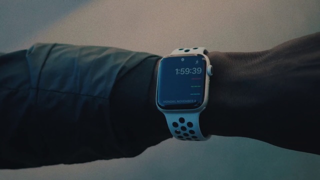 Video Reference: Watch, Wrist, Blue, Gadget, Watch phone, Technology, Electronic device, Hand, Electric blue, Fashion accessory