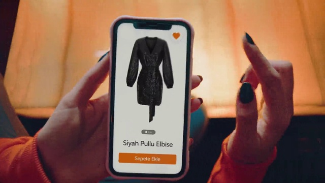 Video Reference: Gadget, Electronic device, Technology, Finger, Iphone, Mobile phone, Hand, Material property, Communication Device, Electronics