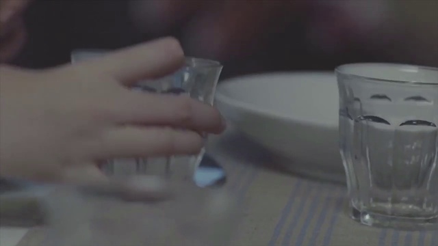 Video Reference: Drinkware, Glass, Hand, Water, Stemware, Wine glass, Finger, Tableware, Transparent material, Drink