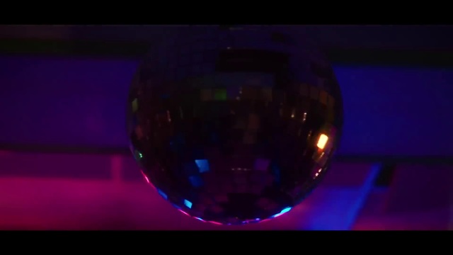 Video Reference: Blue, Purple, Violet, Light, Cobalt blue, Electric blue, Water, Glass, Magenta, Close-up