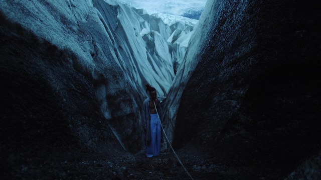 Video Reference: Formation, Darkness, Glacial landform, Ice, Geological phenomenon, Cave, Glacier, Canyon, Erosion, Illustration