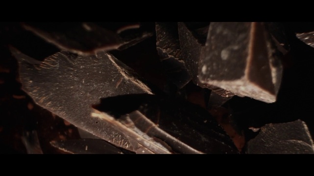 Video Reference: Leaf, Photography, Still life photography, Tire, Automotive wheel system, Automotive tire, Plant, Macro photography, Metal