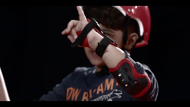 Video Reference: Red, Arm, Sports gear, Music, Hand, Footwear, Finger, Carmine, Performance, Photography