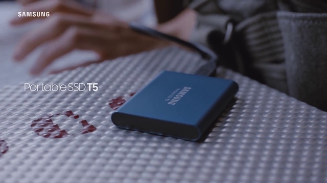 Video Reference: Electronic device, Technology, Gadget, Electronics, Material property, Electric blue