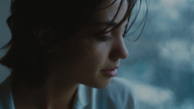 Video Reference: Face, Hair, Nose, Lip, Skin, Chin, Cheek, Beauty, Head, Eyebrow