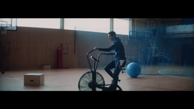 Video Reference: Bicycle, Vehicle, Cycle sport, Freestyle bmx, Sports equipment, Bmx bike, Flatland bmx, Sports, Bicycle wheel, Recreation, Person