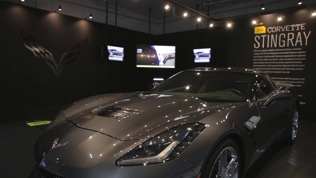 Video Reference: Auto show, Vehicle, Car, Automotive design, Sports car, Performance car, Supercar, Corvette stingray, Event, Personal luxury car