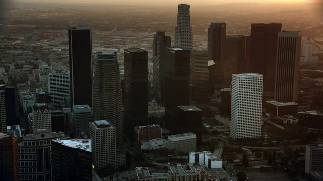 Video Reference: Building, Skyscraper, Sky, Daytime, Property, Tower, Nature, Cloud, Natural environment, World