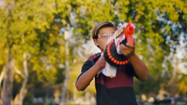 Video Reference: Photograph, Leaf, Yellow, Autumn, Tree, Photography, Fun, Audio equipment, Child, Happy