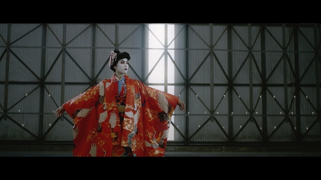 Video Reference: clothing, woman, lady, peking opera, stage, performance art, geisha, performance, temple, opera