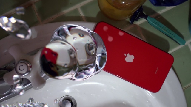 Video Reference: Fashion accessory