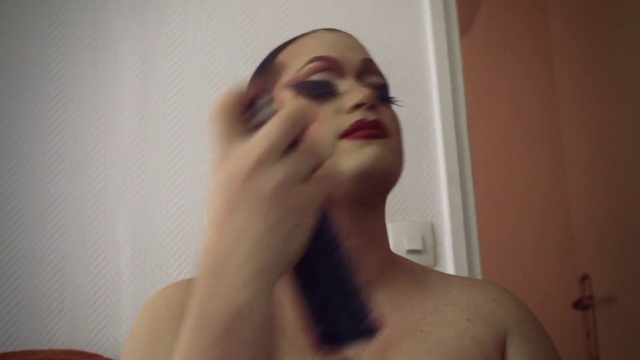 Video Reference: Face, Hair, Skin, Eyebrow, Lip, Head, Nose, Beauty, Eye, Shoulder