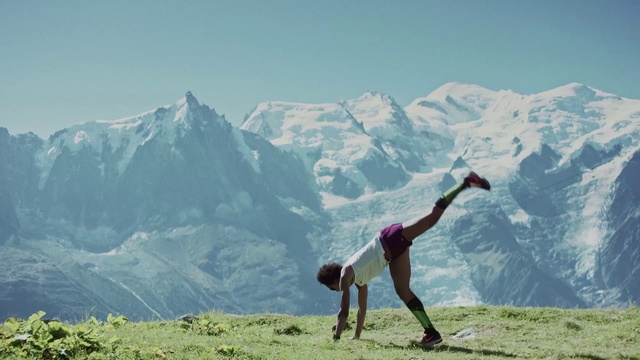 Video Reference: Mountainous landforms, Mountain, Mountain range, Physical fitness, Hill station, Alps, Adventure, Hill, Grassland, Recreation