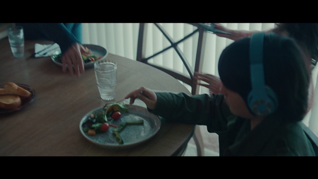 Video Reference: Snapshot, Hand, Fun, Mouth, Food, Flesh