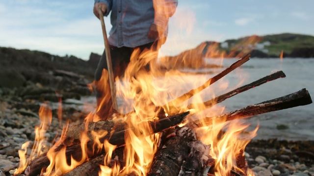 Video Reference: Fire, Campfire, Bonfire, Flame, Heat, Muscle, Person