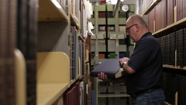 Video Reference: library, inventory, warehouseman, archivist, job, building