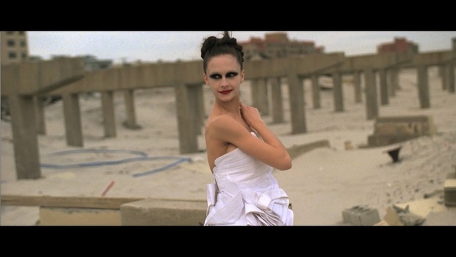 Video Reference: photograph, girl, photography, photo shoot, muscle, vacation, fun, model, happiness, Person