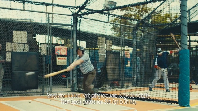 Video Reference: Net, Sports, Player, Paddle tennis, Sport venue