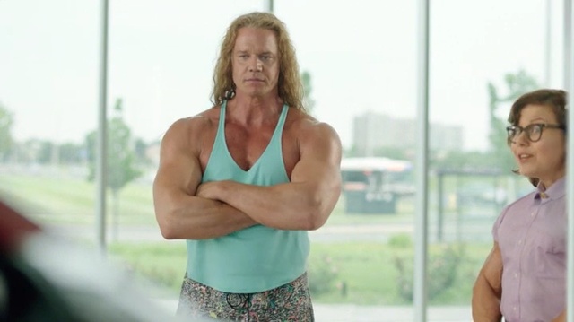 Video Reference: Shoulder, Arm, Muscle, Joint, Abdomen, Blond, Physical fitness, Human body, Chest, Neck, Person