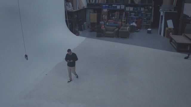 Video Reference: sky, floor, adventure, water, recreation, flooring, screenshot, Person