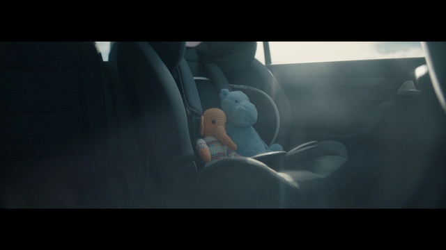 Video Reference: Organism, Photography, Cg artwork, Sitting, Animation, Screenshot, Space, Fictional character