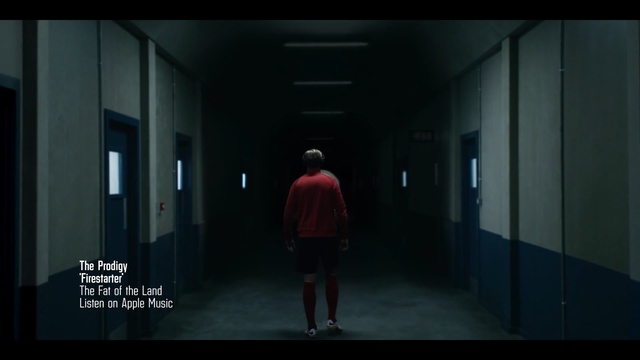 Video Reference: Black, Darkness, Light, Standing, Pc game, Snapshot, Screenshot, Digital compositing, Fiction, Infrastructure, Person