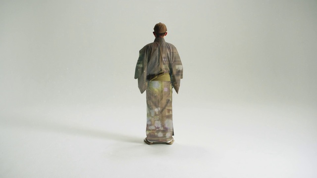 Video Reference: Standing, Figurine, Soldier, Camouflage, Action figure, Toy, Uniform, Outerwear, Army men, Military uniform