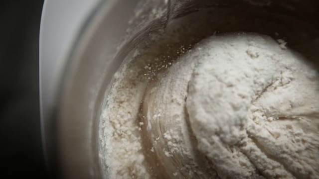 Video Reference: Food, Dish, Cuisine, Wheat flour, Ingredient, Flour, Whole-wheat flour, Corn starch, Dough, Batter