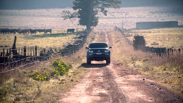 Video Reference: Land vehicle, Vehicle, Car, Road, Off-roading, Ecoregion, Dirt road, Off-road vehicle, Mini SUV, Landscape