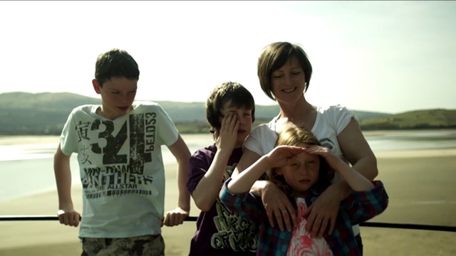 Video Reference: fun, vacation, girl, child, recreation, travel, tourism, family, Person