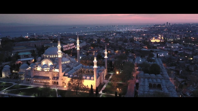 Video Reference: Cityscape, Metropolitan area, City, Urban area, Aerial photography, Metropolis, Skyline, Night, Human settlement, Landmark