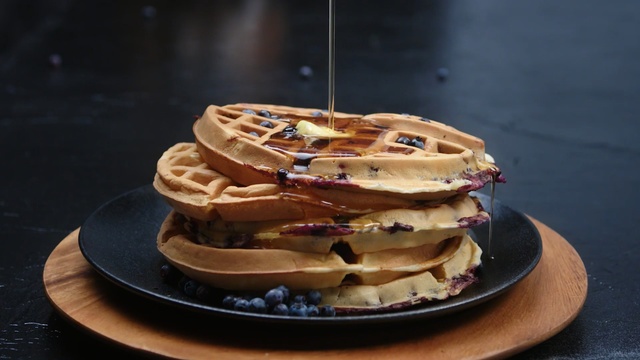 Video Reference: dish, waffle, breakfast, meal, food, dessert, Person