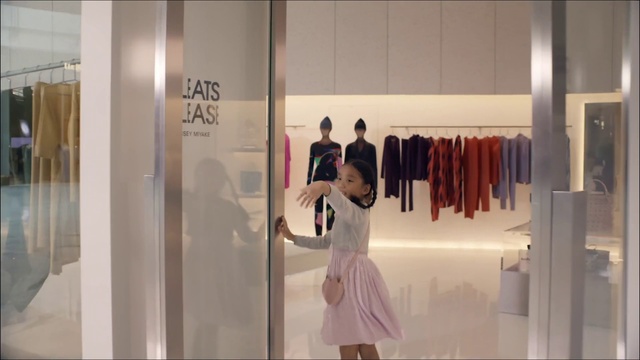Video Reference: Boutique, Snapshot, Fashion, Display window, Room, Dress, Outlet store, Fashion design, Building