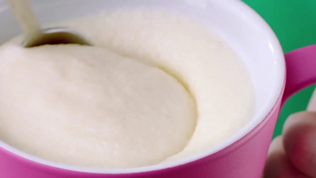 Video Reference: Food, Dish, Cuisine, Ingredient, Filmjölk, Lactose, Amazake, Sour cream, Cream, Aioli