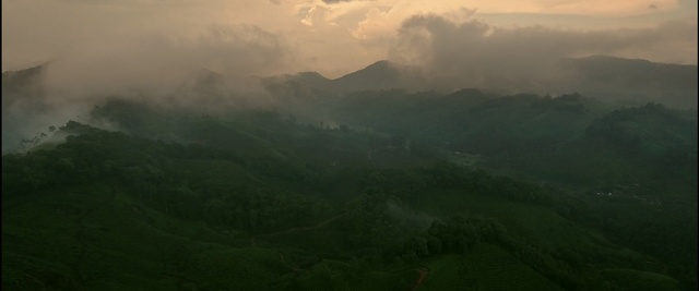 Video Reference: mountainous landforms, highland, sky, nature, green, mountain range, mountain, mist, ridge, hill station