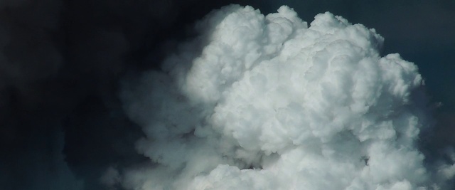Video Reference: Cloud, Sky, Cumulus, Atmospheric phenomenon, Smoke, Geological phenomenon, Meteorological phenomenon, Atmosphere
