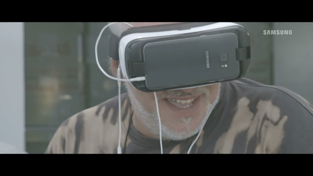 Video Reference: Electronics, Technology, Audio equipment, Electronic device, Gadget, Photography