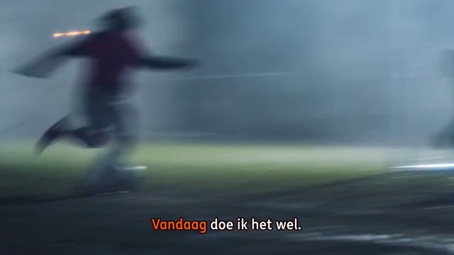 Video Reference: Sky, Atmosphere, Atmospheric phenomenon, Cloud, Photography, Sunlight, Extreme sport, Recreation