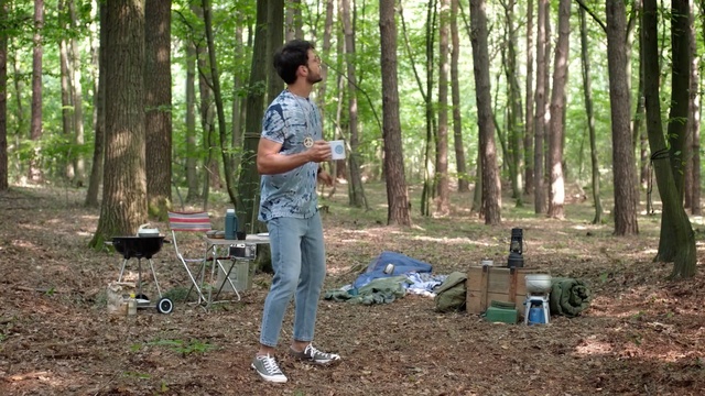 Video Reference: Woodland, Forest, Natural environment, Soil, Biome, Recreation, Jungle, Tree, State park, Grove