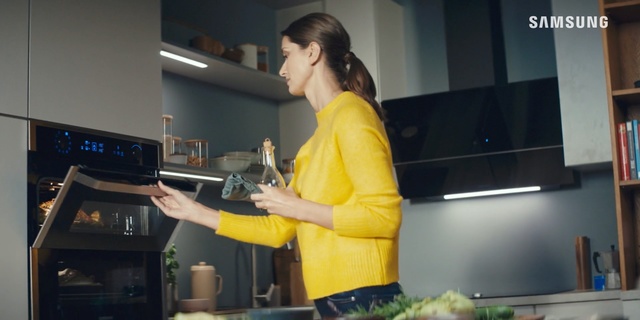 Video Reference: Cooking, Room, Food, Vegetarian food, Cuisine