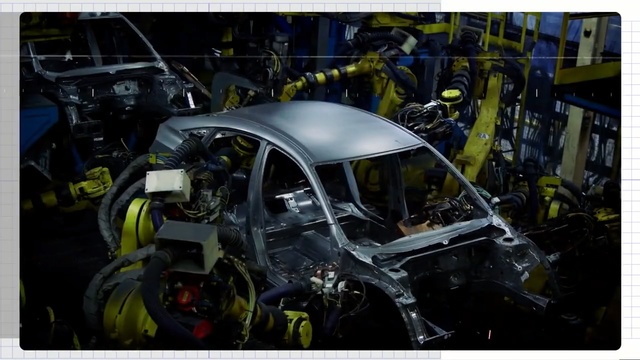 Video Reference: Motor vehicle, Vehicle, Car, Scrap, Automotive exterior, Auto part, Subcompact car, City car