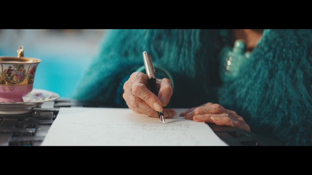 Video Reference: Turquoise, Hand, Human, Finger, Writing instrument accessory, Photography, Adaptation, Writing, Art, Turquoise
