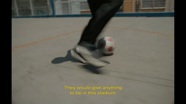 Video Reference: Leg, Joint, Footwear, Floor, Ankle, Foot, Knee, Sports, Recreation, Sports equipment