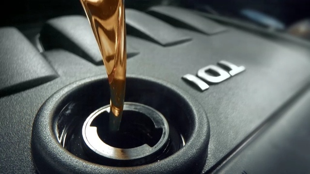 Video Reference: Auto part, Automotive design, Car, Mid-size car, Vehicle