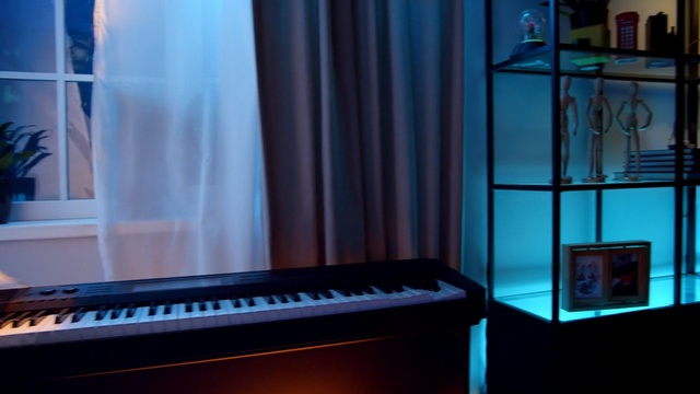 Video Reference: musical instrument, keyboard, musical keyboard, piano, technology, musical instrument accessory, player piano, electronic instrument, digital piano, electronic device