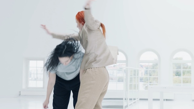 Video Reference: Photography, Choreography, Modern dance, Gesture, Happy, Dance, Performance, Person