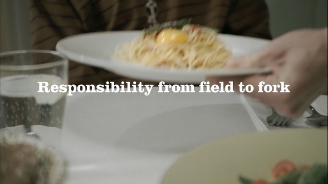 Video Reference: Food, Cuisine, Dish, Bigoli, Spaghetti, Ingredient, Shirataki noodles, Noodle, Taglierini, Capellini