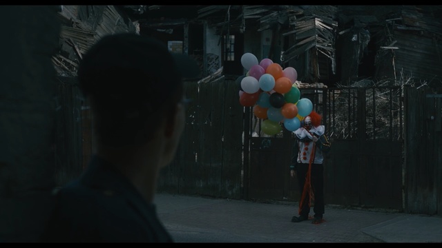 Video Reference: Balloon, Organism, Screenshot, Fun, Darkness, Party supply, Digital compositing, Midnight